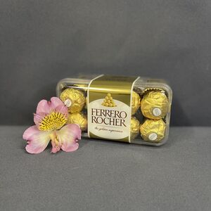 Конфеты FERRERO Rocher с лесным орехом, 200 г